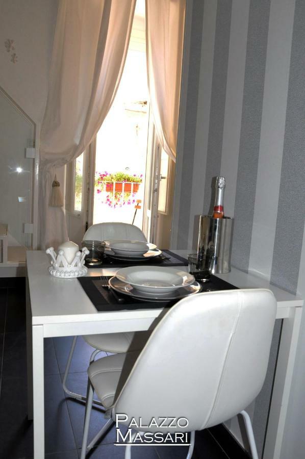 Palazzo Massari Apartment